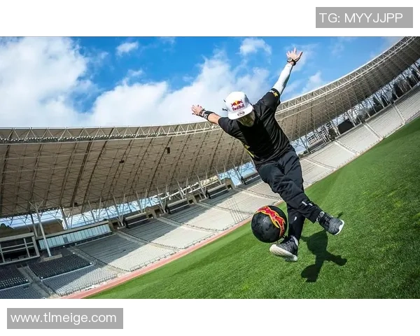 球星炫酷足球花式颠球展现极致技巧与运动激情魅力